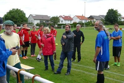 Gleich gehts los: FC Rosemann - Sextett Kickers